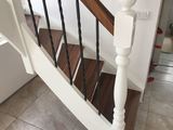 Kombinované dřevěné schodiště  bílé, Kutná Hora