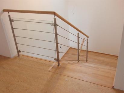 Výroba dřevěných interierových schodů a schodišť 