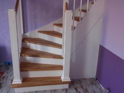 Výroba dřevěných interierových schodů a schodišť 
